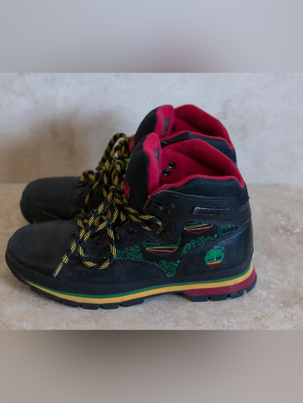 1990s Timberland Boots - Picture 9 of 12